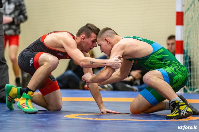 Lietuvos laisvųjų imtynių suaugusiųjų čempionatas