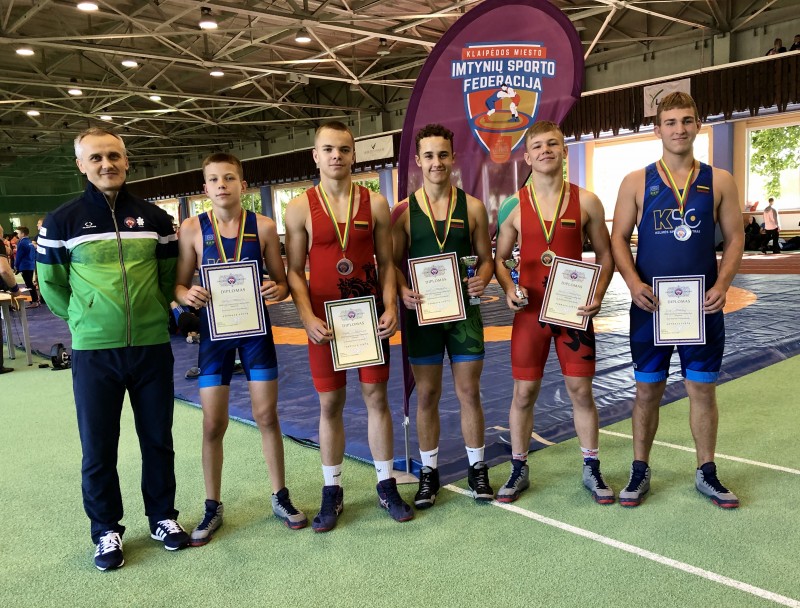 Lietuvos laisvųjų imtynių jaunių čempionatas