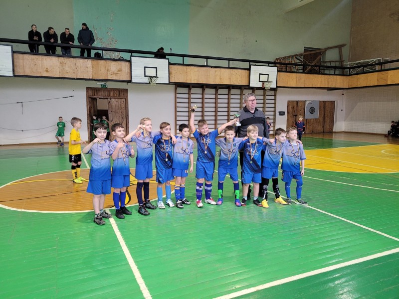 Futbolo turnyras Raseiniuose vasario 16-ajai paminėti.