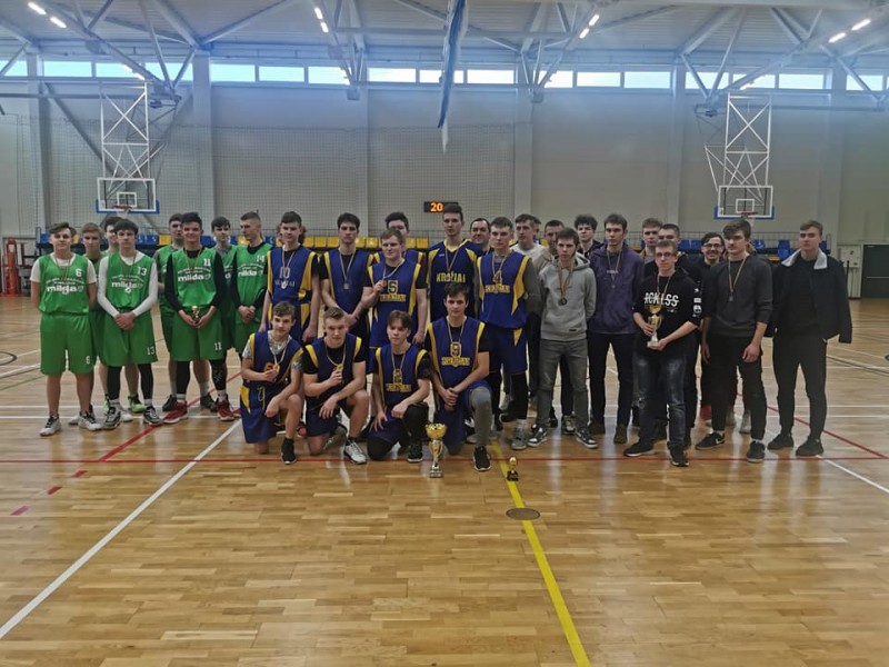Rajono krepšinio lygos finalai vyresniųjų grupėje